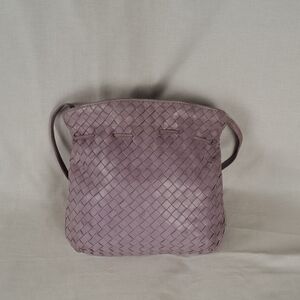 Vintage Bottega Veneta Intrecciato Lambskin Crossbody Bag Lavender Woven Leather